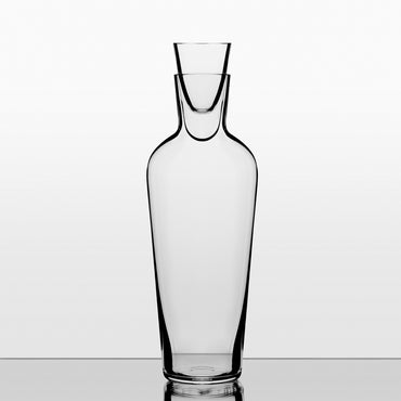 The Mature Wine Decanter